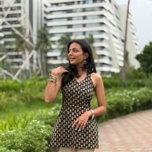 Black Kurti